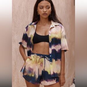 Multicolor Tie-Dye Women's Shirt and Shorts Set